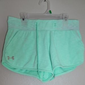 Under armour womens shorts size small
